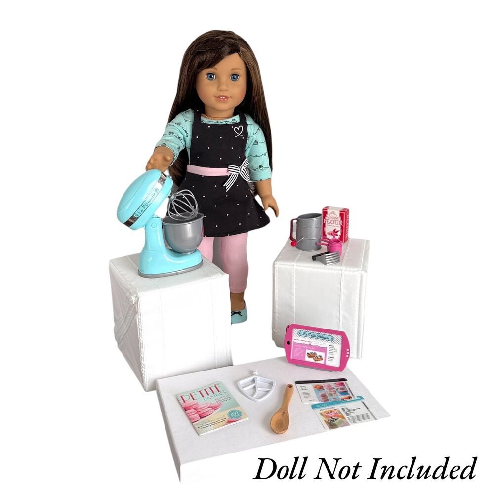 American Girl Grace's Baking Set (Battery Operated Mixer) - Picture 2 of 7